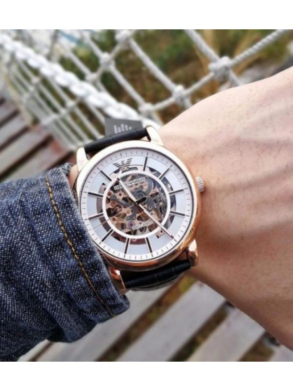 фото Мужские наручные часы EMPORIO ARMANI AR60007