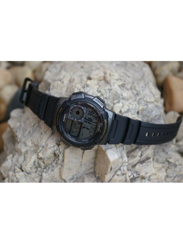 фото Мужские наручные часы Casio Collection AE-1000W-1B