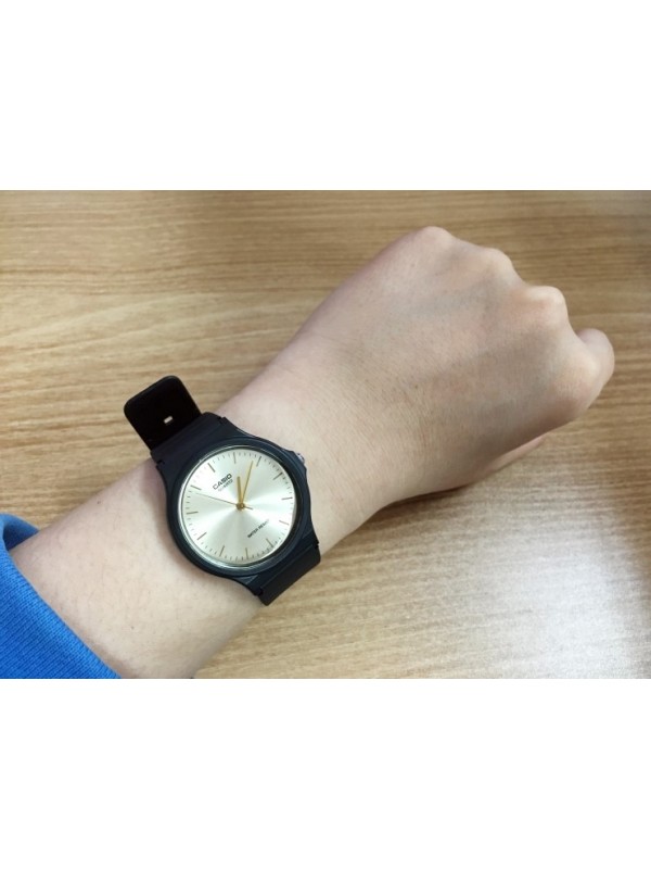 фото Мужские наручные часы Casio Collection MQ-24-9E