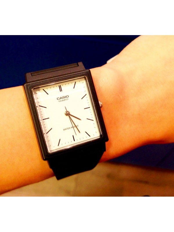 фото Мужские наручные часы Casio Collection MQ-27-7E