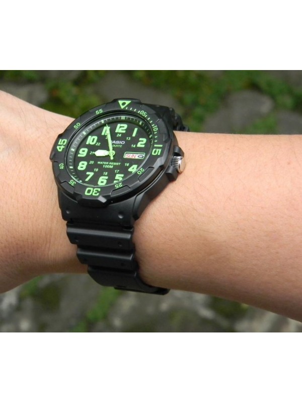 фото Мужские наручные часы Casio Collection MRW-200H-3B