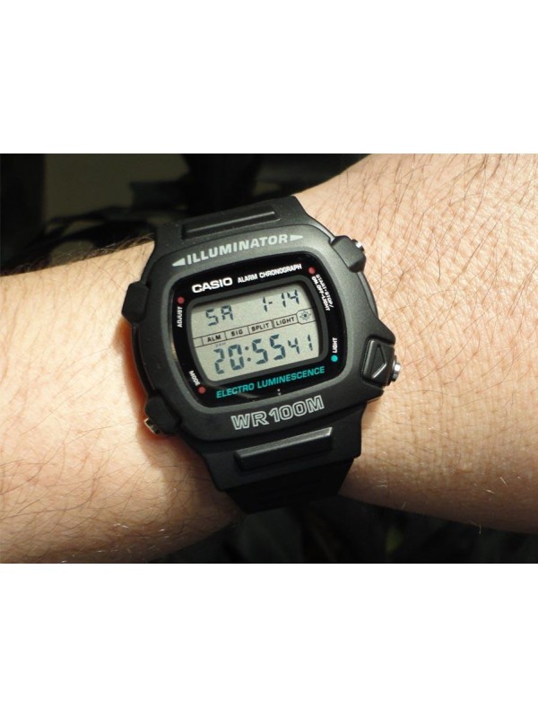фото Мужские наручные часы Casio Collection W-740-1V