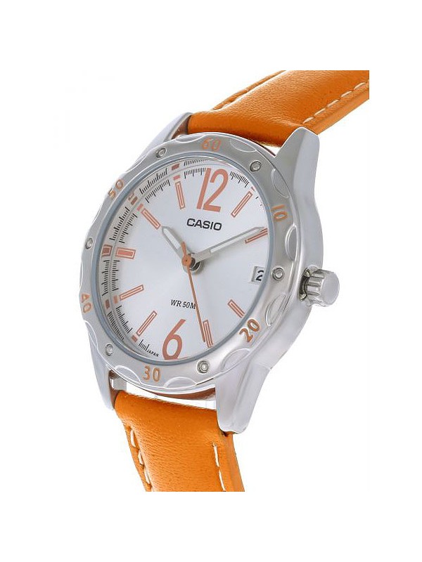 фото Женские наручные часы Casio Collection LTP-1389L-4B2