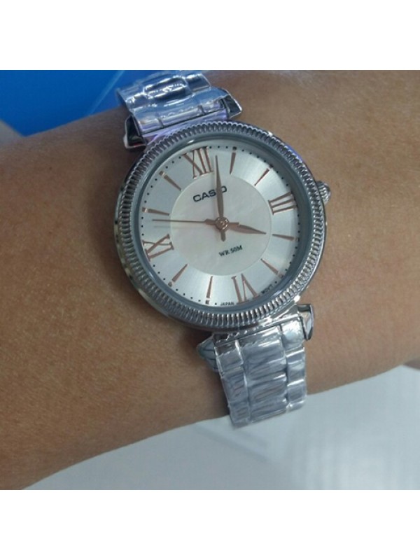 фото Женские наручные часы Casio Collection LTP-E409D-7A