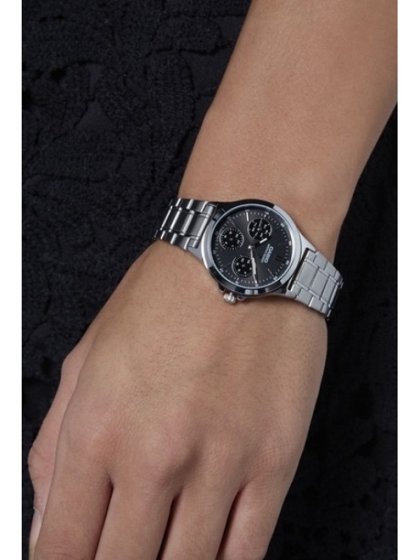 фото Женские наручные часы Casio Collection LTP-V300D-1A