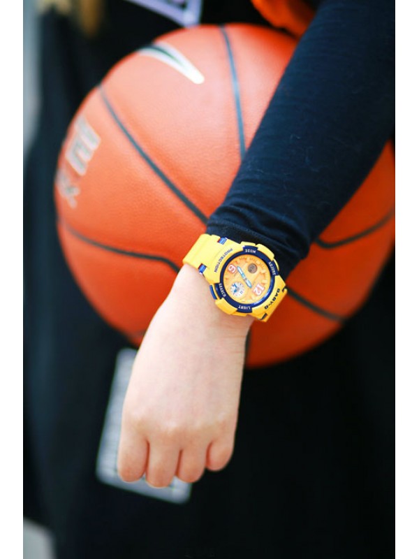 фото Женские наручные часы Casio Baby-G BGA-210-4B
