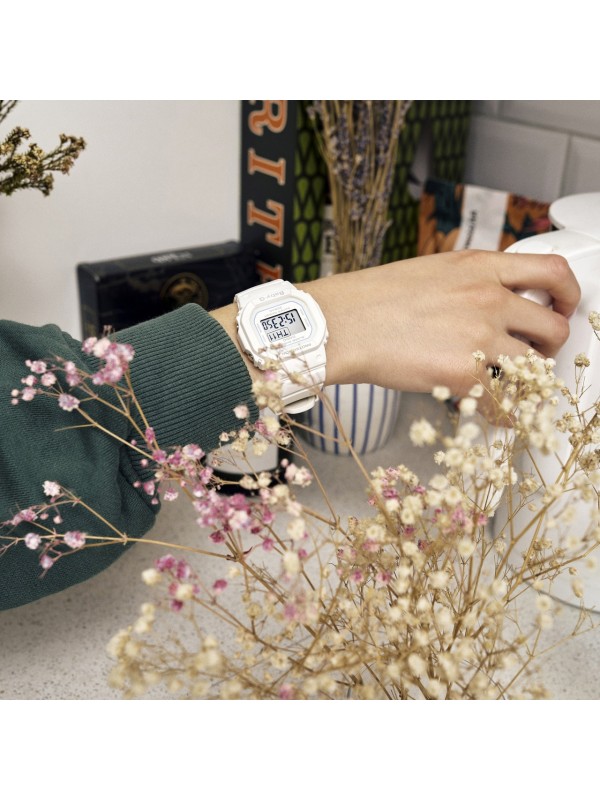 фото Женские наручные часы Casio Baby-G BGD-560-7