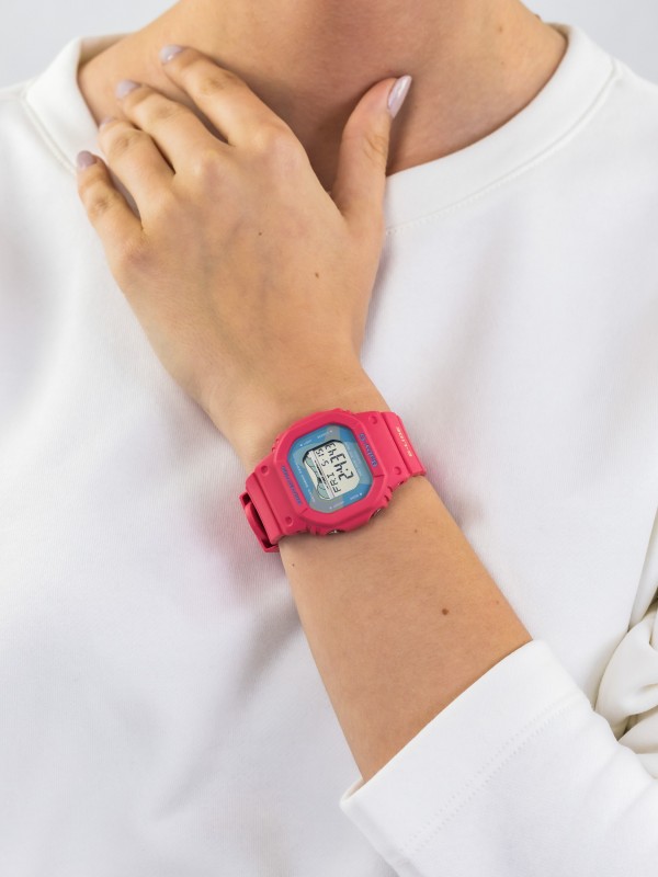 фото Женские наручные часы Casio Baby-G BLX-560VH-4