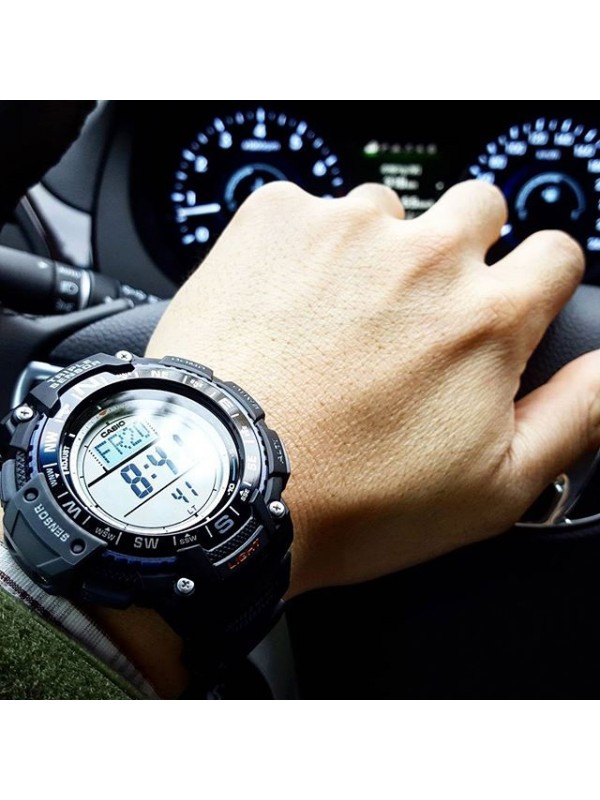 фото Мужские наручные часы Casio Collection SGW-1000-1A