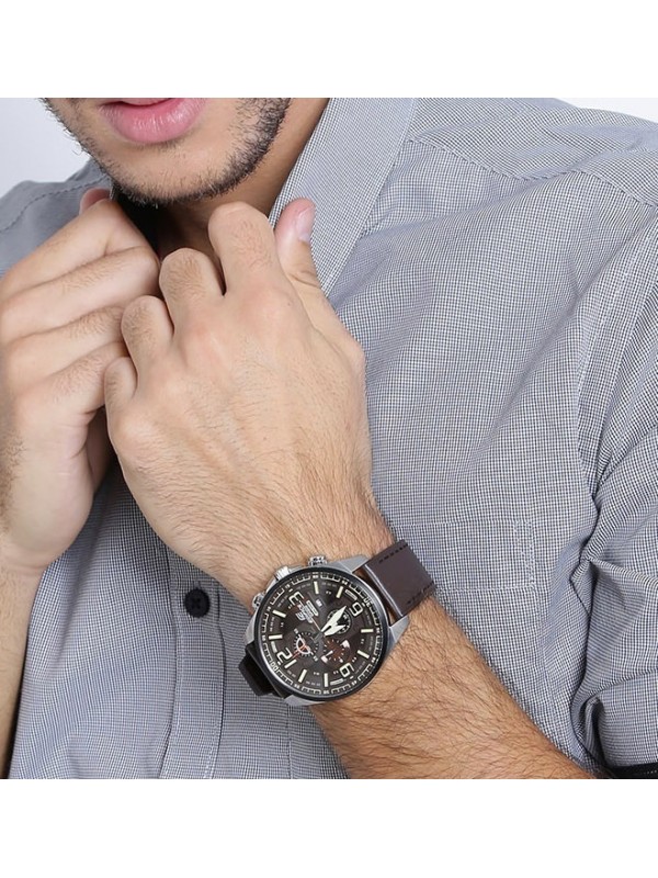 фото Мужские наручные часы Casio Edifice EFR-555BL-5A