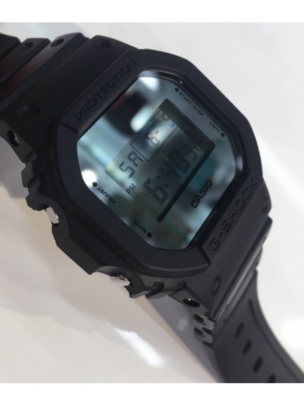 фото Мужские наручные часы Casio G-Shock DW-5600BBMA-1
