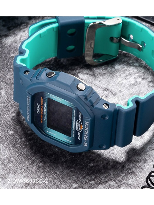 фото Мужские наручные часы Casio G-Shock DW-5600CC-2