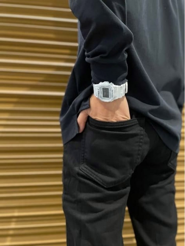 фото Мужские наручные часы Casio G-Shock DW-5600GC-7E