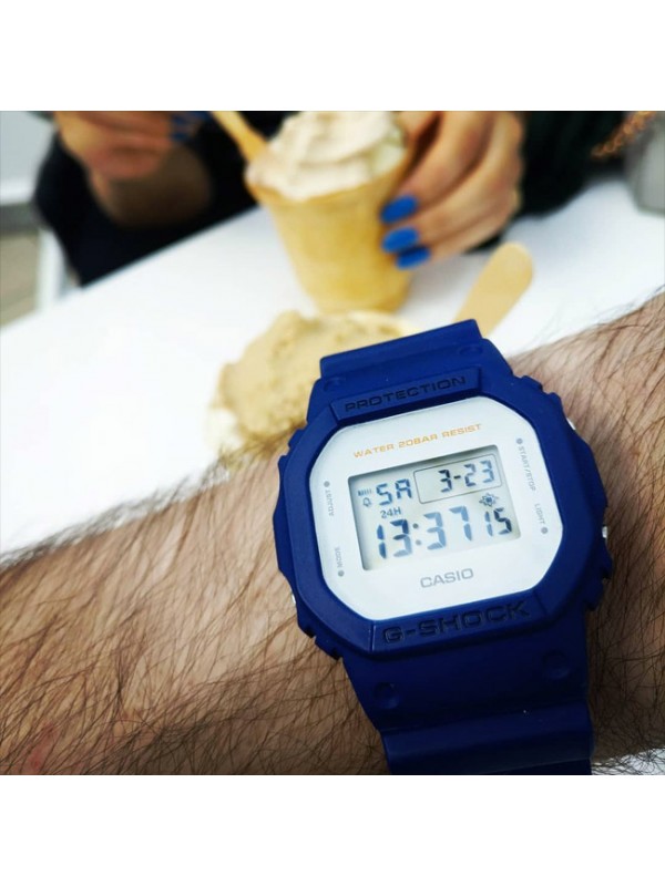 фото Мужские наручные часы Casio G-Shock DW-5600M-2E