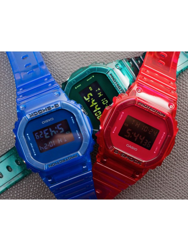фото Мужские наручные часы Casio G-Shock DW-5600SB-2E