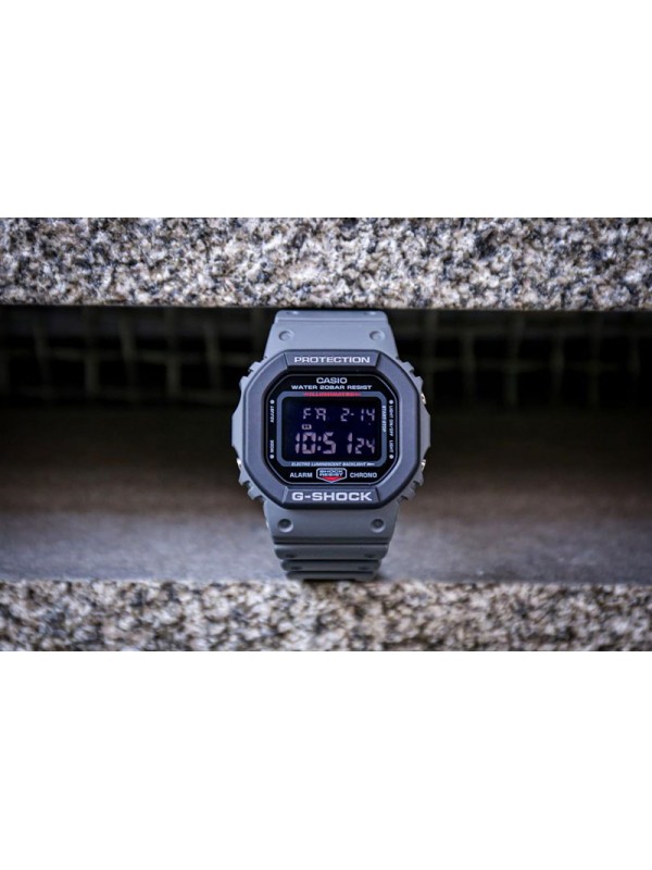 фото Мужские наручные часы Casio G-Shock DW-5610SU-8