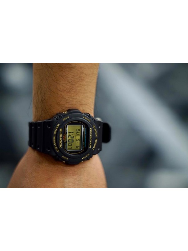 фото Мужские наручные часы Casio G-Shock DW-5735D-1B