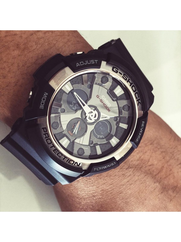 фото Мужские наручные часы Casio G-Shock GA-200-1A