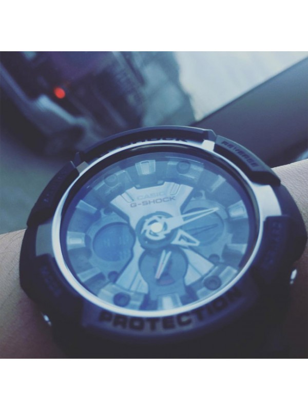 фото Мужские наручные часы Casio G-Shock GA-200-1A