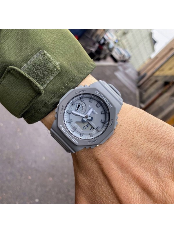 фото Мужские наручные часы Casio G-Shock GA-2110ET-8A