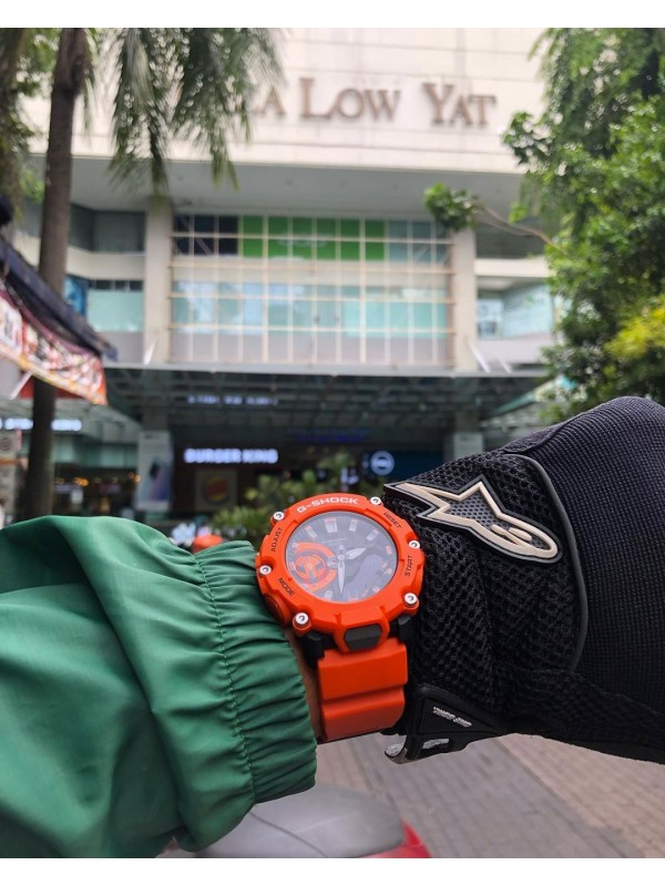 фото Мужские наручные часы Casio G-Shock GA-2200M-4A