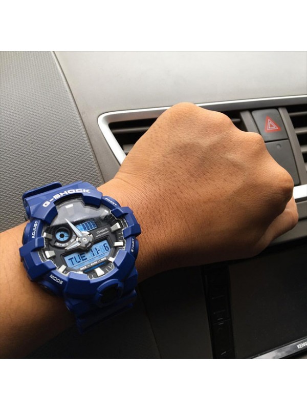фото Мужские наручные часы Casio G-Shock GA-700-2A