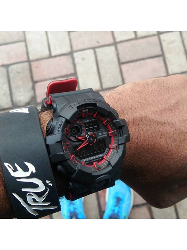 фото Мужские наручные часы Casio G-Shock GA-700SE-1A4