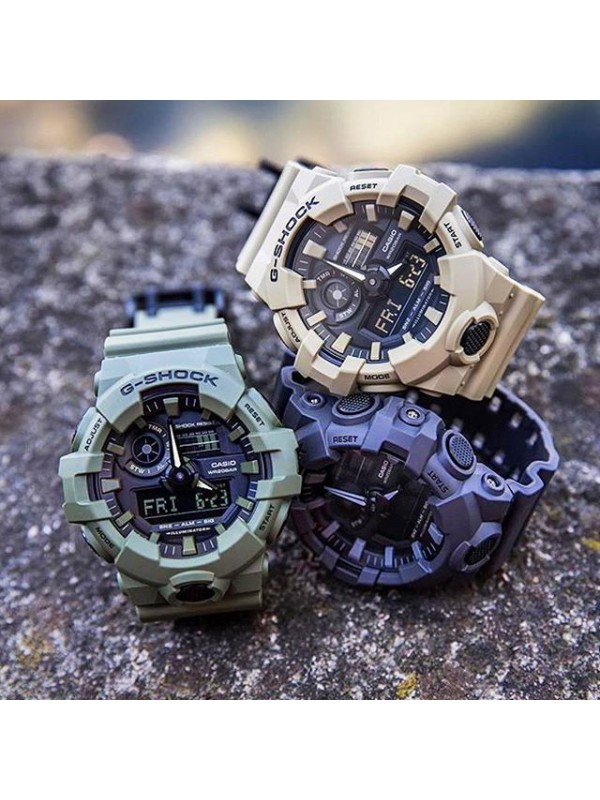 фото Мужские наручные часы Casio G-Shock GA-700UC-3A