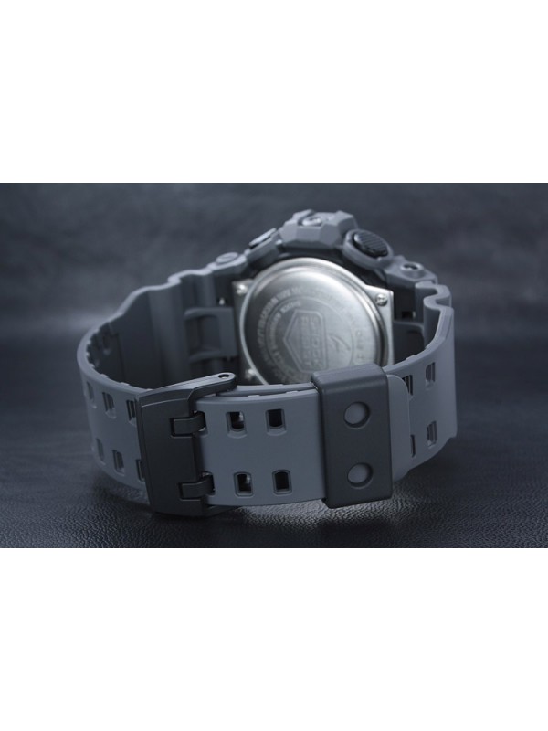 фото Мужские наручные часы Casio G-Shock GA-700UC-8A