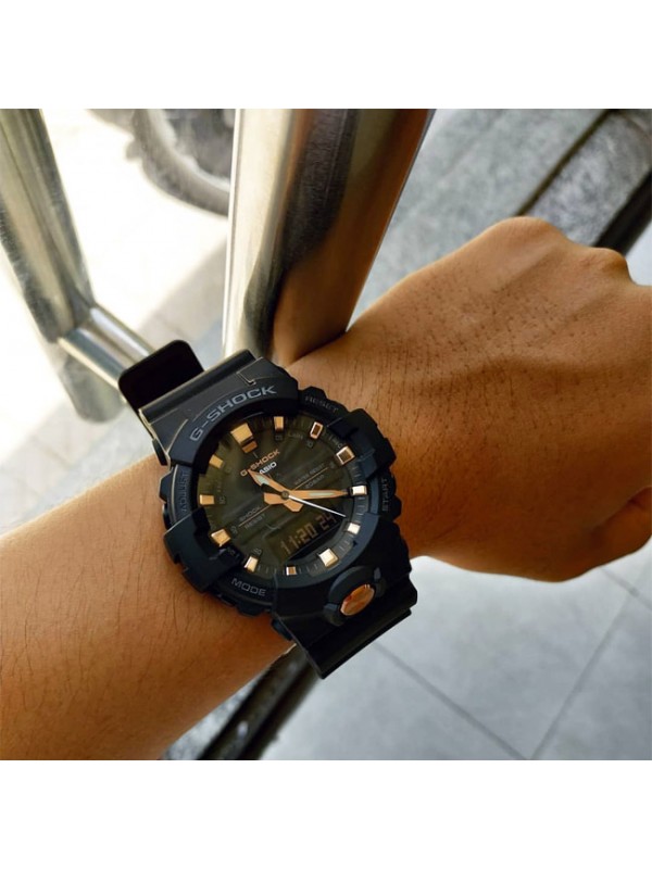 фото Мужские наручные часы Casio G-Shock GA-810B-1A4