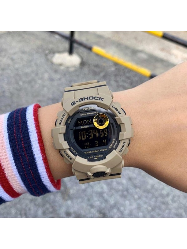 фото Мужские наручные часы Casio G-Shock GBD-800UC-5