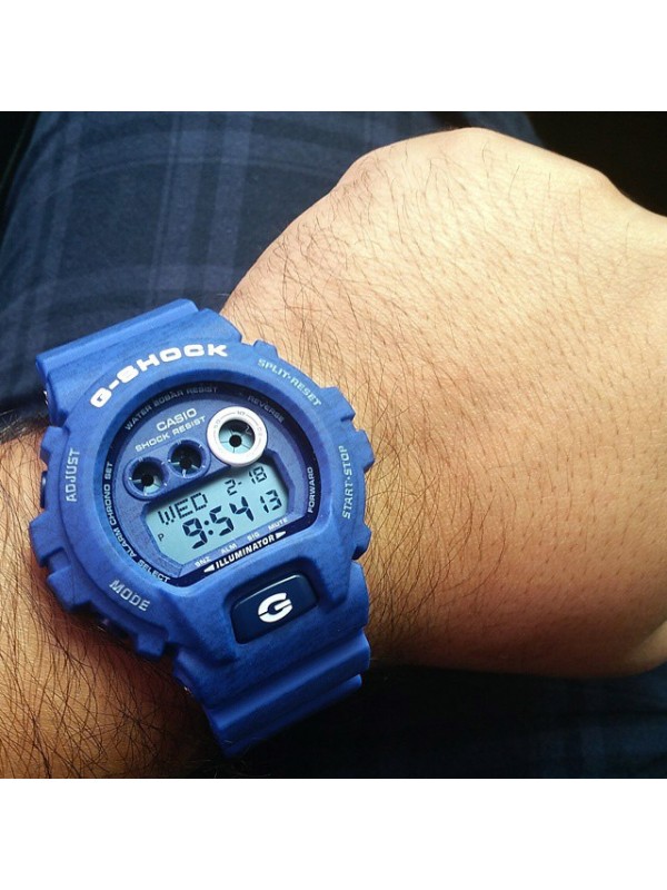 фото Мужские наручные часы Casio G-Shock GD-X6900HT-2E
