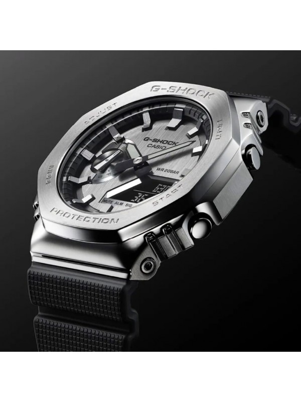 фото Мужские наручные часы Casio G-Shock GM-2100-1A