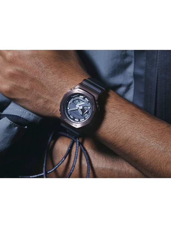 фото Мужские наручные часы Casio G-Shock GM-2100MF-5A