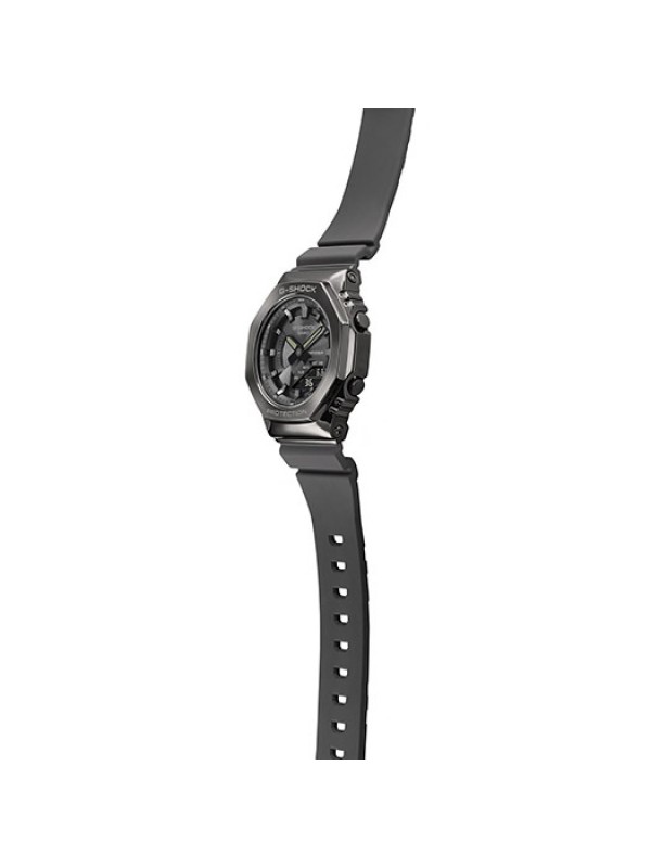 фото Женские наручные часы Casio G-Shock GM-S2100B-8A
