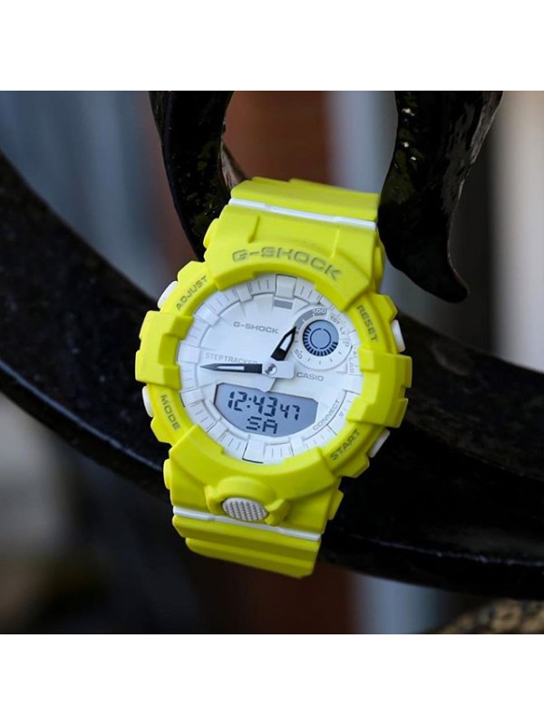 фото Женские наручные часы Casio G-Shock GMA-B800-9A