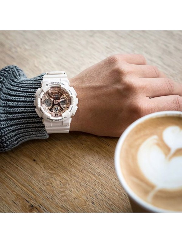фото Женские наручные часы Casio G-Shock GMA-S120MF-4A