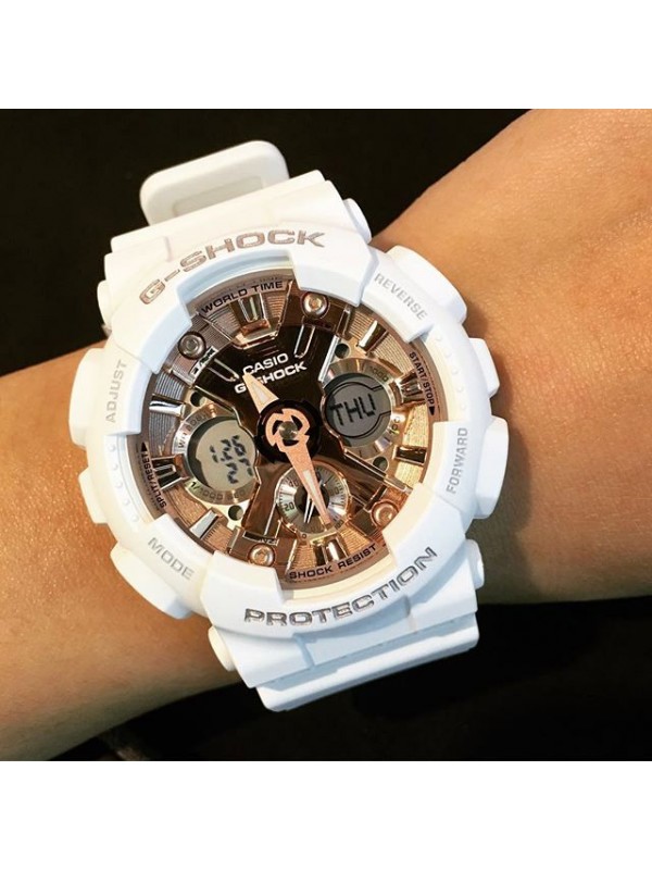 фото Женские наручные часы Casio G-Shock GMA-S120MF-7A2