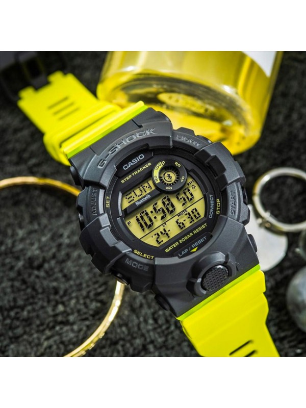 фото Женские наручные часы Casio G-Shock GMD-B800SC-1B