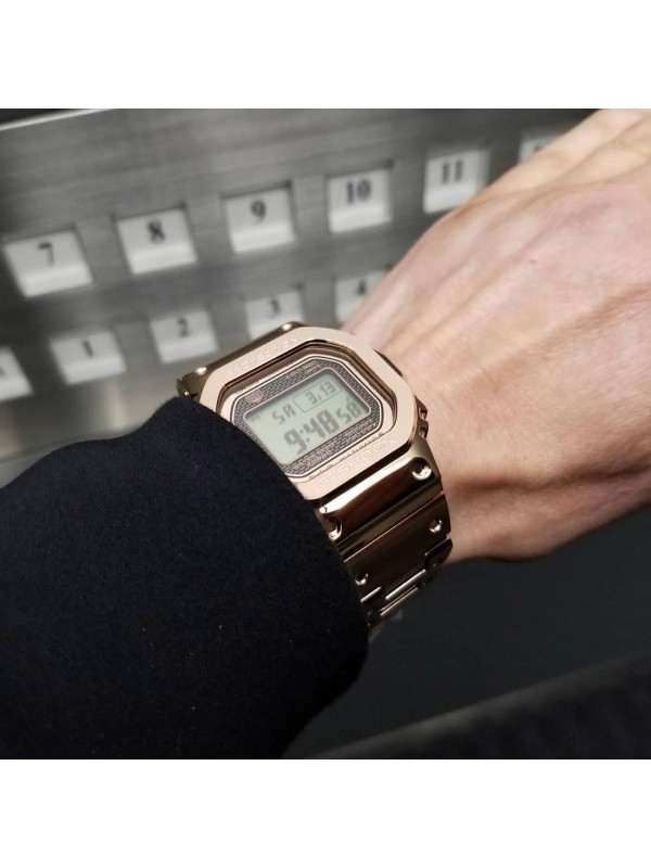 фото Мужские наручные часы Casio G-Shock GMW-B5000GD-4E