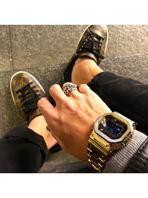 фото Мужские наручные часы Casio G-Shock GMW-B5000GD-9