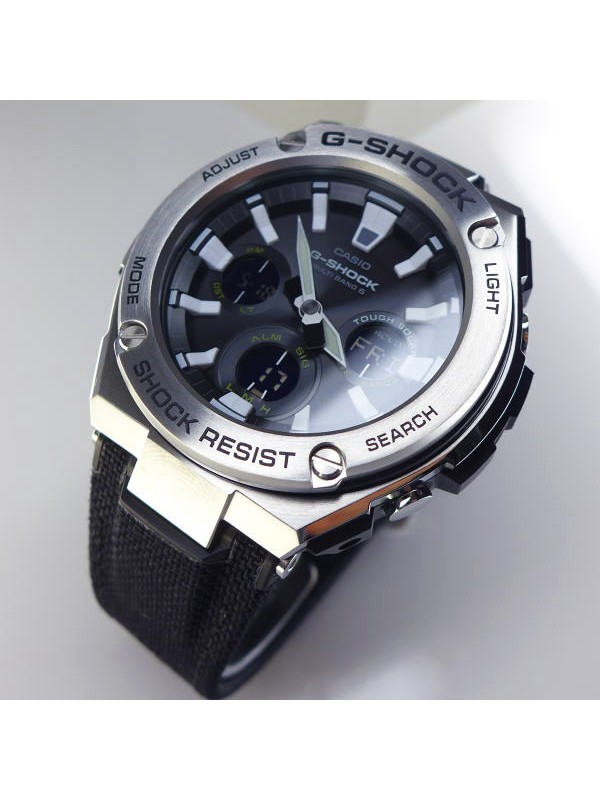 фото Мужские наручные часы Casio G-Shock GST-W130C-1A