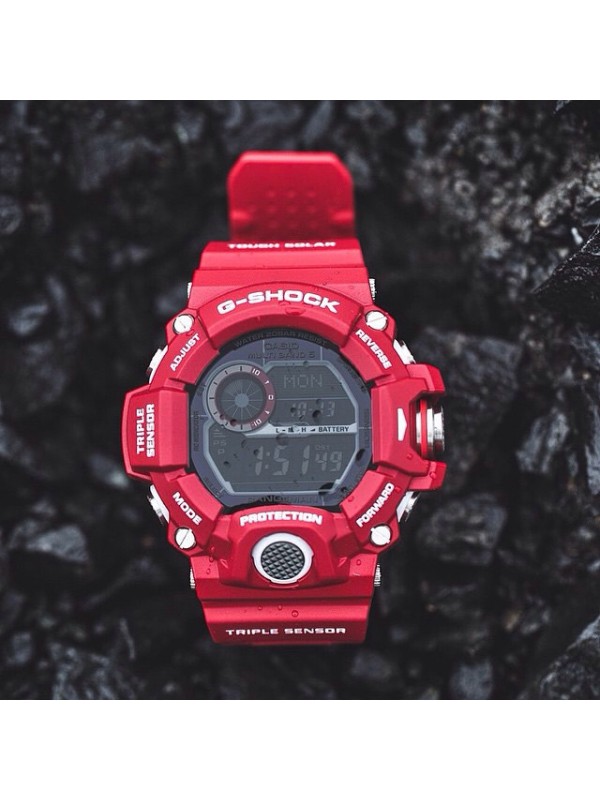 фото Мужские наручные часы Casio G-Shock GW-9400RD-4E