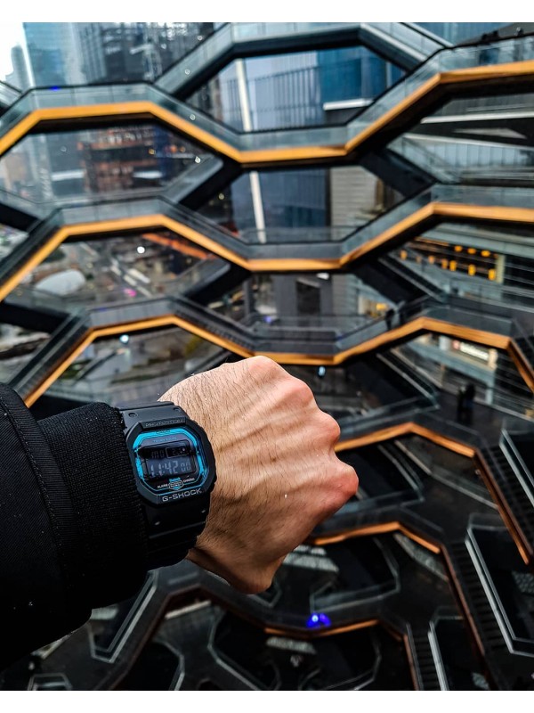 фото Мужские наручные часы Casio G-Shock GW-B5600-2