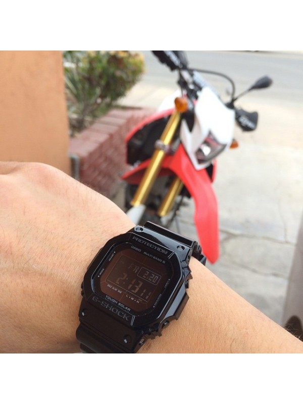 фото Мужские наручные часы Casio G-Shock GW-M5610BB-1E
