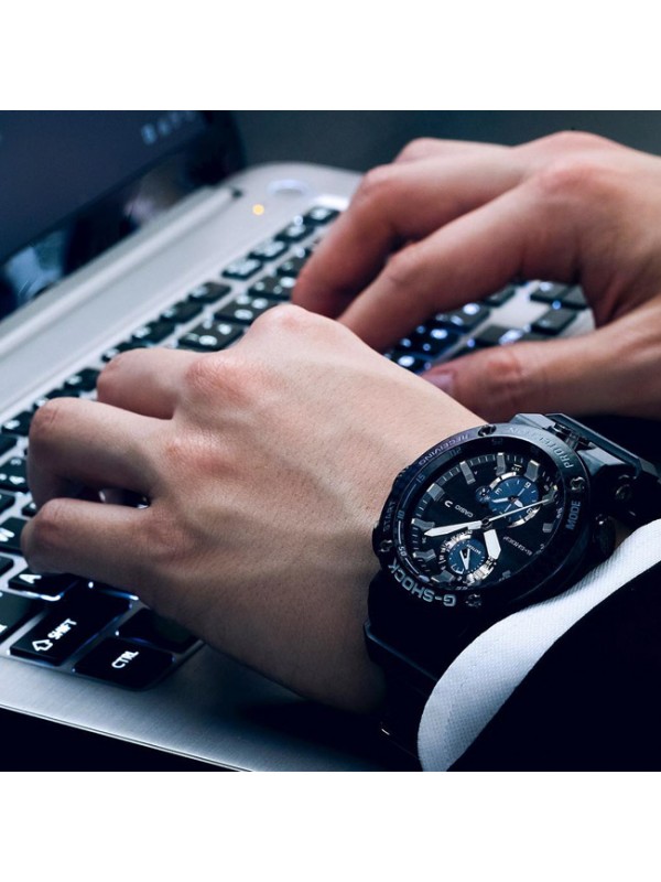 фото Мужские наручные часы Casio G-Shock GWR-B1000-1A