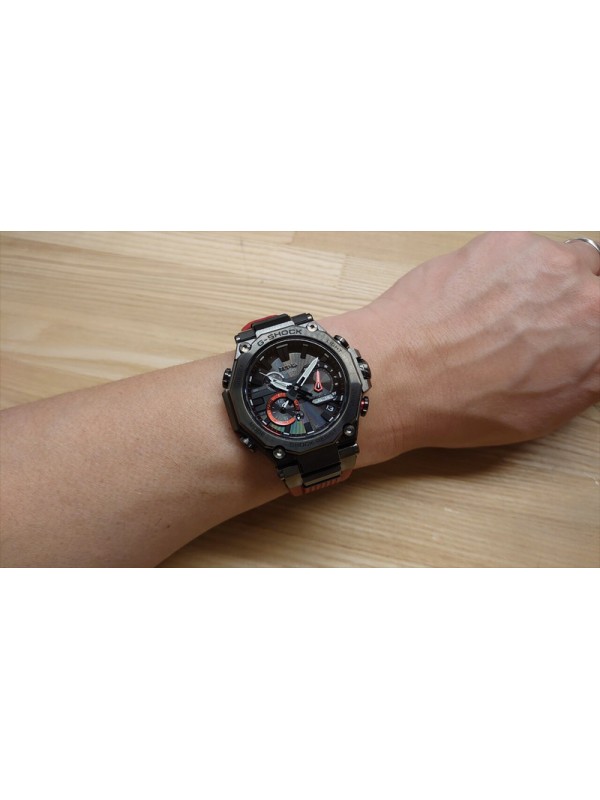 фото Мужские наручные часы Casio G-Shock MTG-B2000BDE-1A