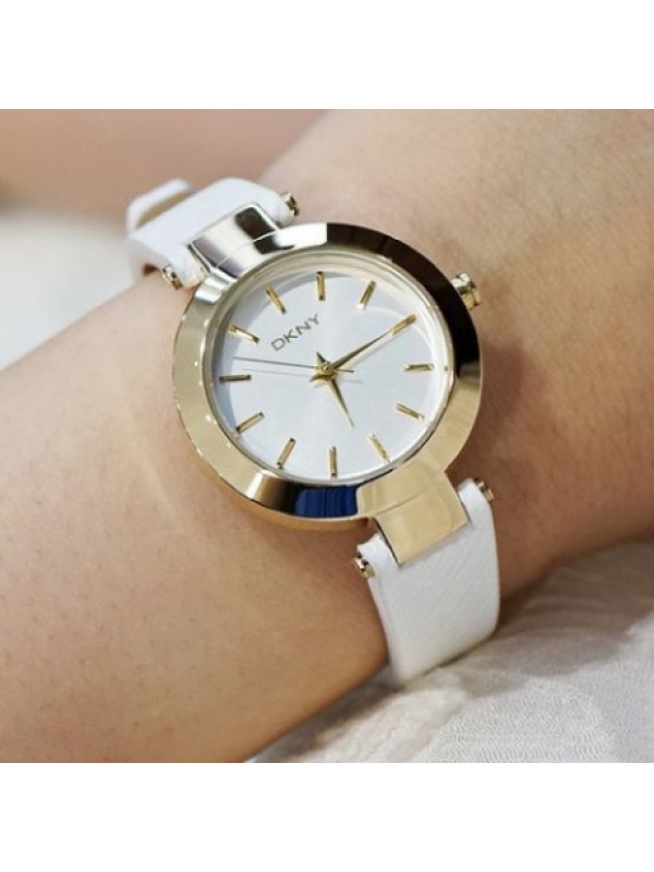 фото Женские наручные часы DKNY NY2200