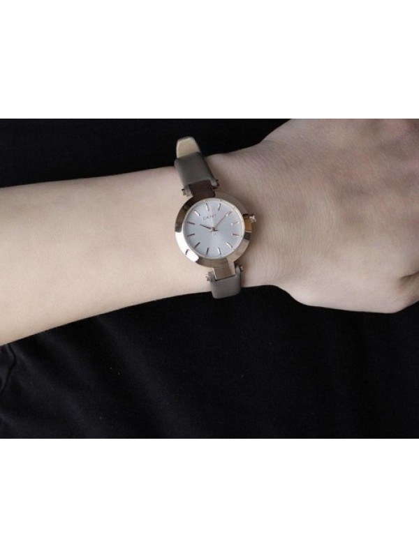 фото Женские наручные часы DKNY NY2301