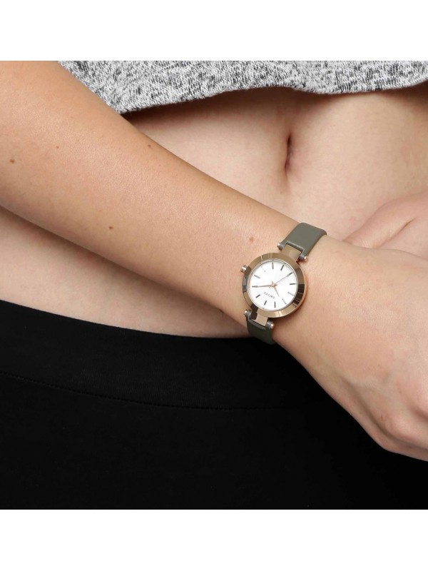 фото Женские наручные часы DKNY NY2408